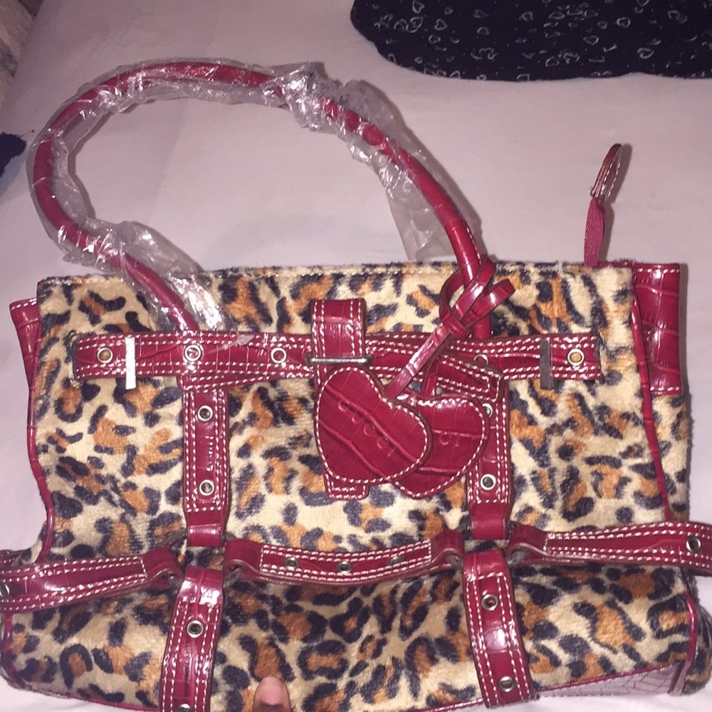 Cheetah print fur hand bag